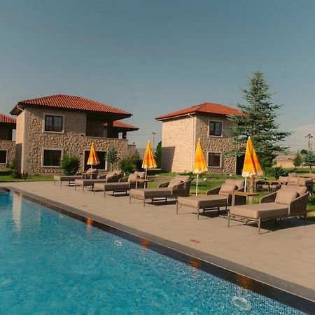 Elevres Stone House Hotel أوروغوبْ المظهر الخارجي الصورة