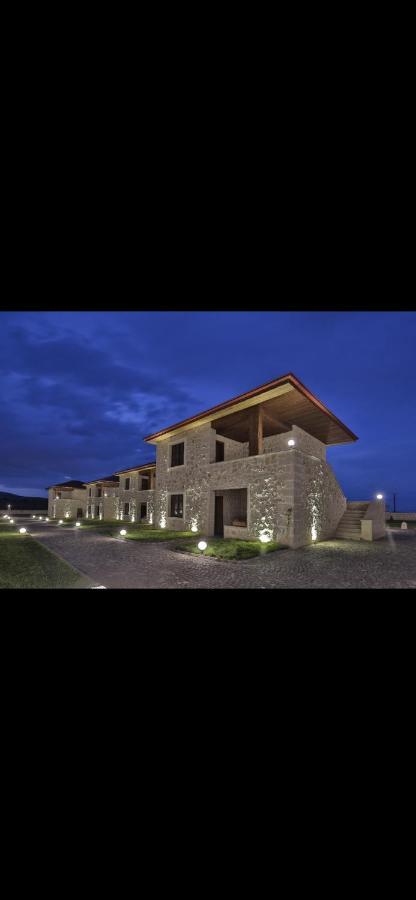 Elevres Stone House Hotel أوروغوبْ المظهر الخارجي الصورة