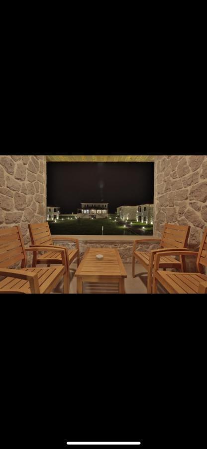 Elevres Stone House Hotel أوروغوبْ المظهر الخارجي الصورة