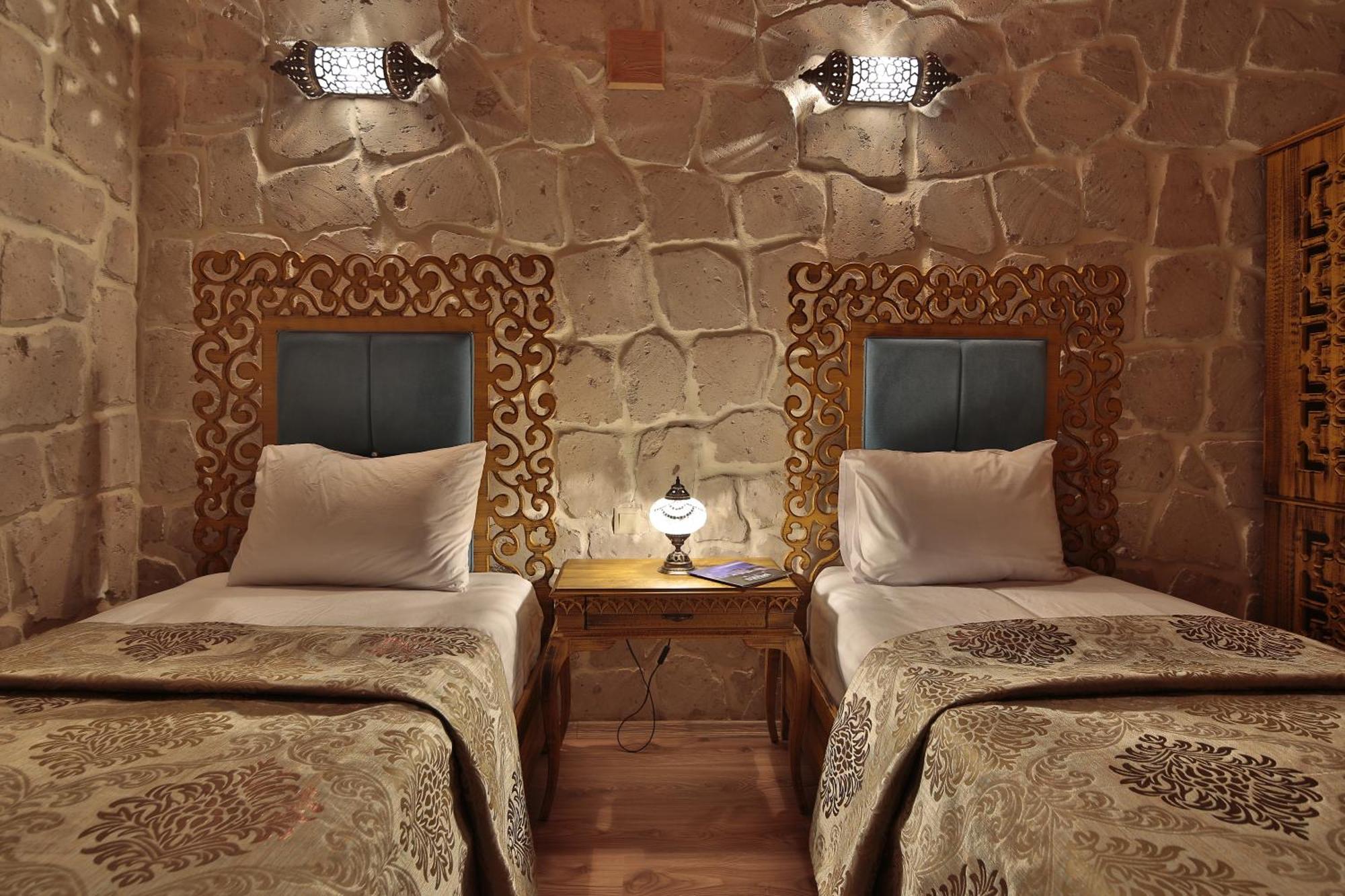 Elevres Stone House Hotel أوروغوبْ المظهر الخارجي الصورة