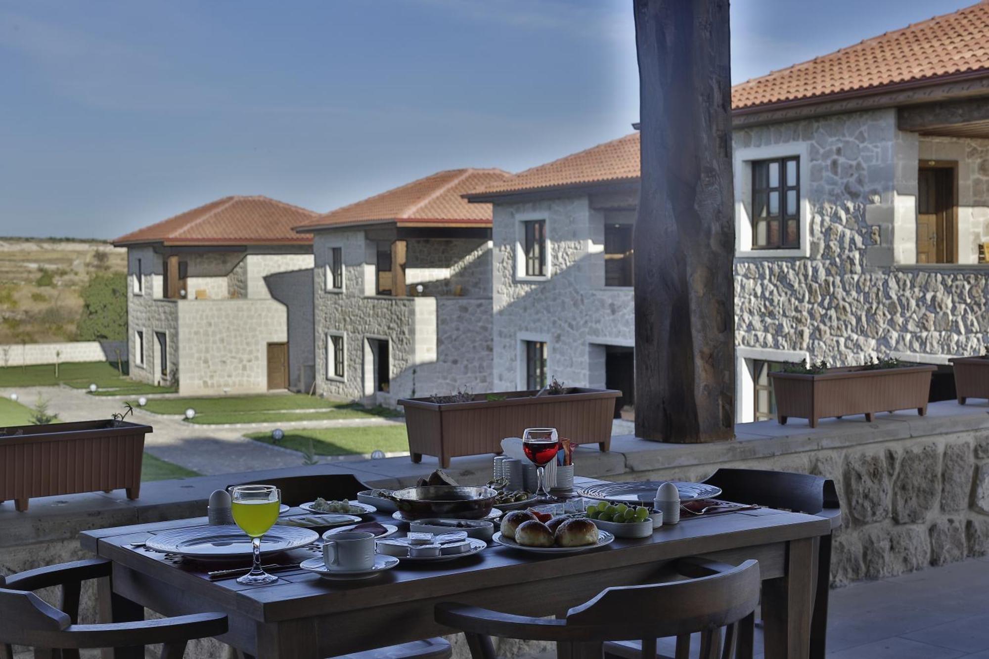 Elevres Stone House Hotel أوروغوبْ المظهر الخارجي الصورة